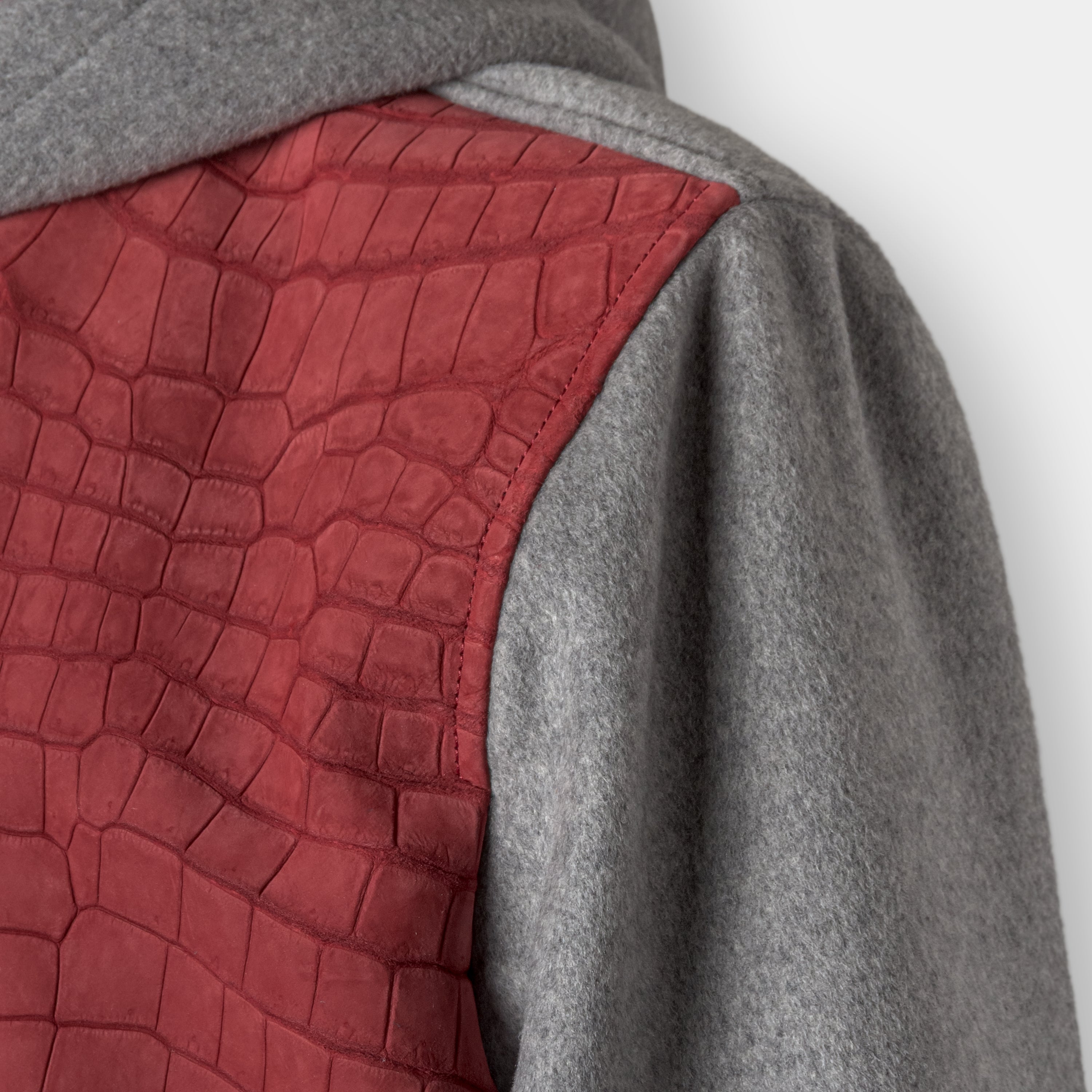 Chicago hoodie bomber three-quarter shoulder detail, red crocodile leather and grey cashmere – Elitter Milano