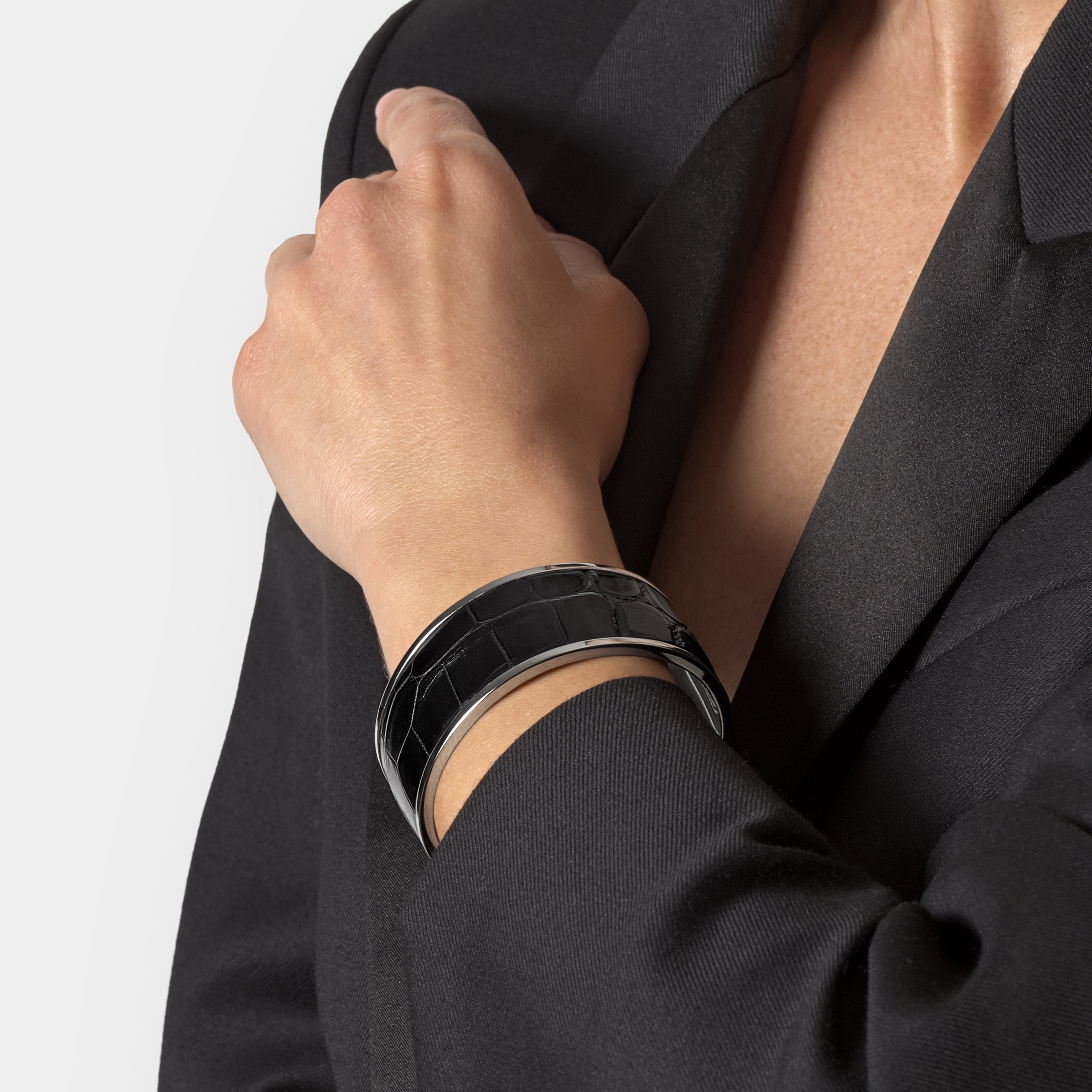 crocodile leather bracelet purum big palladium black worn