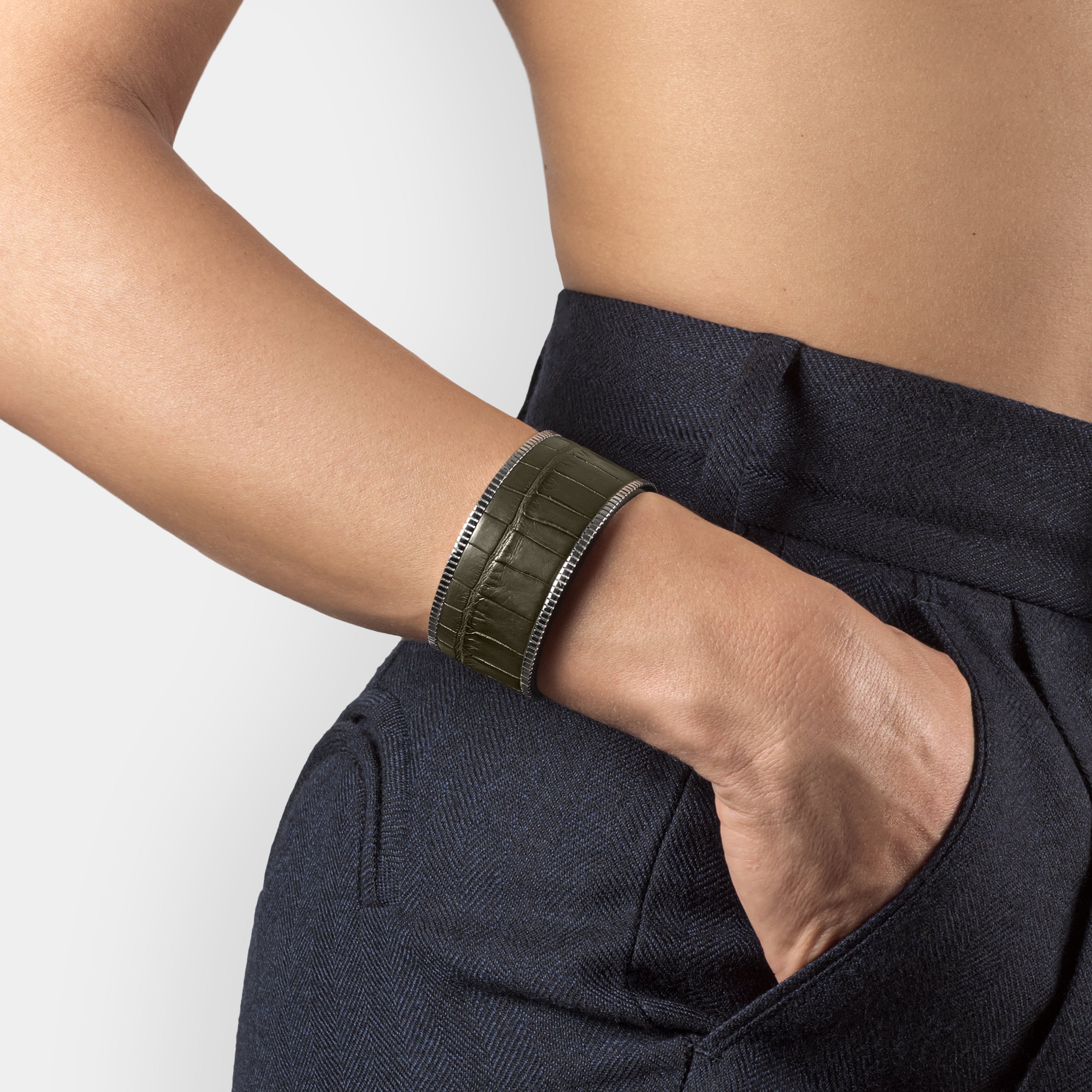 crocodile leather bracelet signum big palladium olive green worn